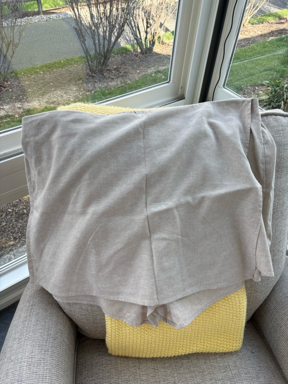 Light Beige Linen blend  Shkort NWOT Size XXL